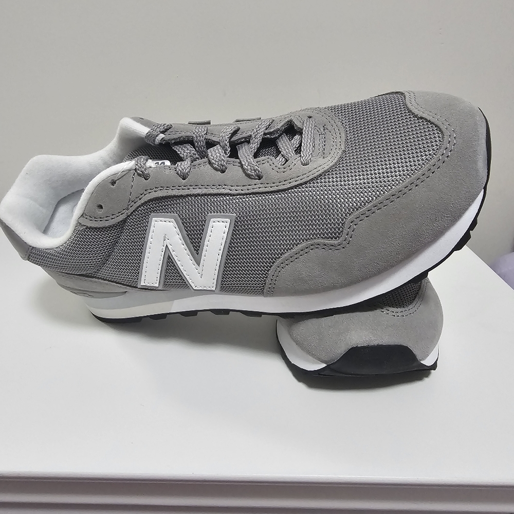Men's New Balance 515 size 9 (wide)